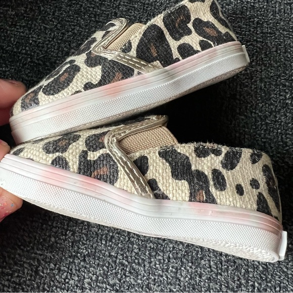 Stuart Weitzman Baby Nuggets Caramel Cheetah Shoes - Picture 8 of 10